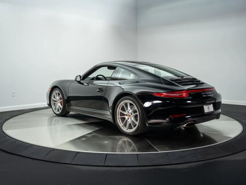 Used 2013 Porsche 911 Carrera 4 w/ Bose Audio Pkg image 9