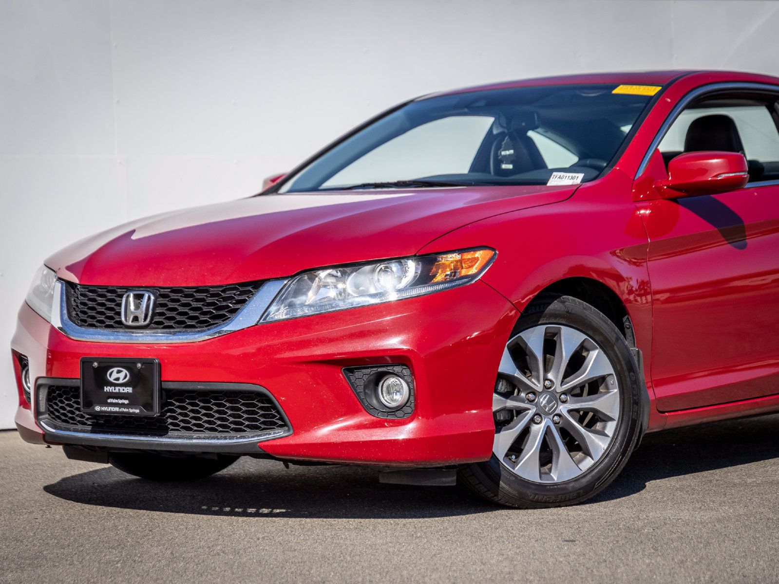 Used 2015 Honda Accord EX-L image 2