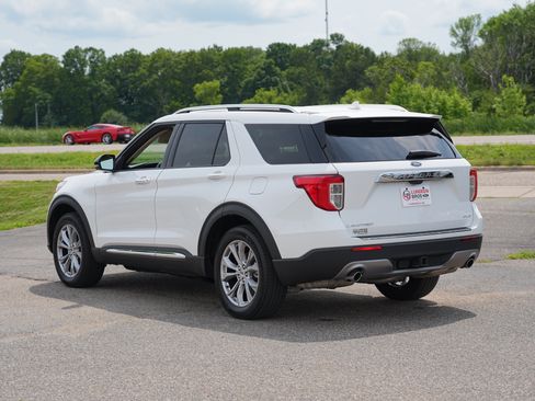 Used 2024 Ford Explorer Limited w/ Limited Technology Package AWD/4WD image 6