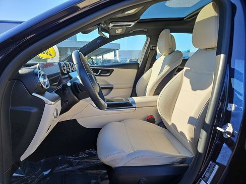 Used 2022 Mercedes-Benz C 300 Sedan image 13