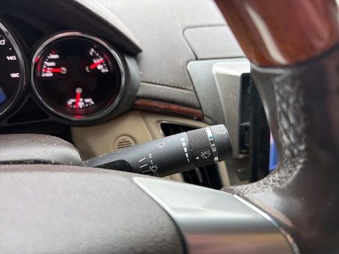 Used 2011 Cadillac CTS Luxury image 38