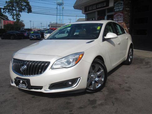 Used 2015 Buick Regal Premium w/ Experience Buick Package FWD image 27