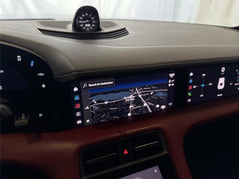 Certified 2021 Porsche Taycan Turbo S w/ Premium Package AWD/4WD image 23