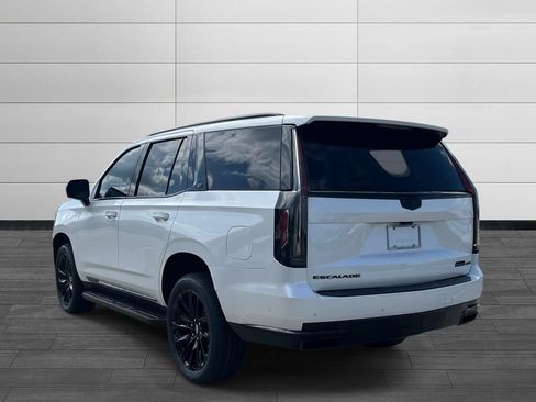 Certified 2023 Cadillac Escalade Premium Luxury AWD/4WD image 3