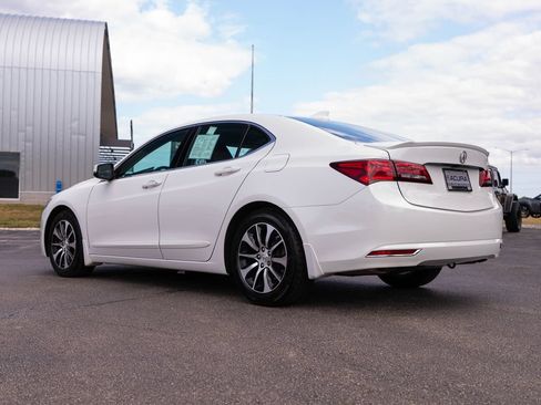 Used 2015 Acura TLX w/ Technology Package FWD image 9