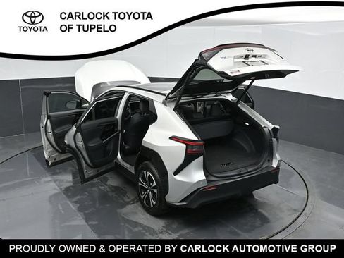 Used 2025 Toyota bZ4X FWD image 66