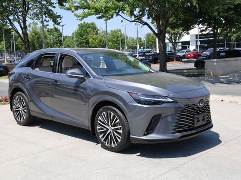 Used 2024 Lexus RX 350 w/ Convenience Package AWD/4WD image 2