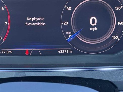 Used 2022 Volkswagen Tiguan SEL R-Line image 25