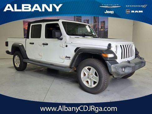 Used 2020 Jeep Gladiator Sport w/ Quick Order Package 23S AWD/4WD image 1