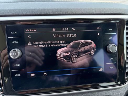 Certified 2022 Volkswagen Atlas SEL R-Line AWD/4WD image 17