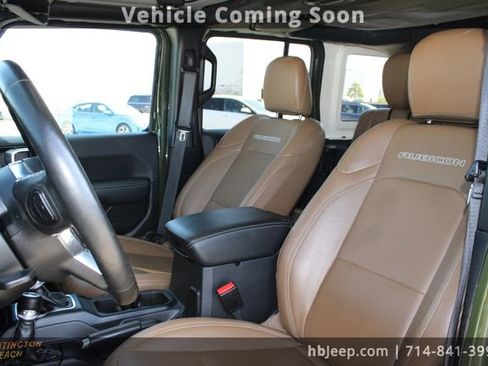 Used 2023 Jeep Wrangler Unlimited Rubicon 4xe w/ Steel Bumper Group image 31