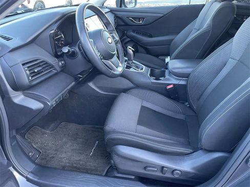 Used 2024 Subaru Outback Premium image 9