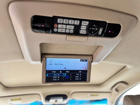 Used 2010 Acura MDX w/ Technology & Entertainment image 20