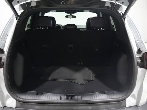 Used 2025 Ford Escape ST-Line Select AWD/4WD image 4