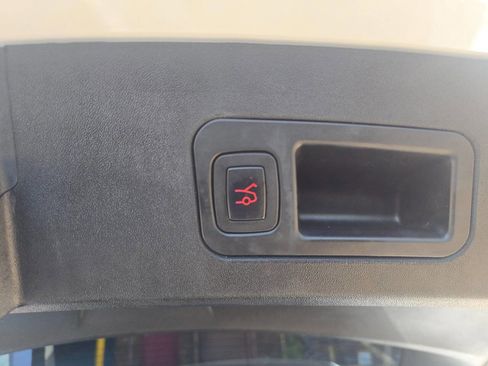 Used 2014 Tesla Model S P85 RWD image 34