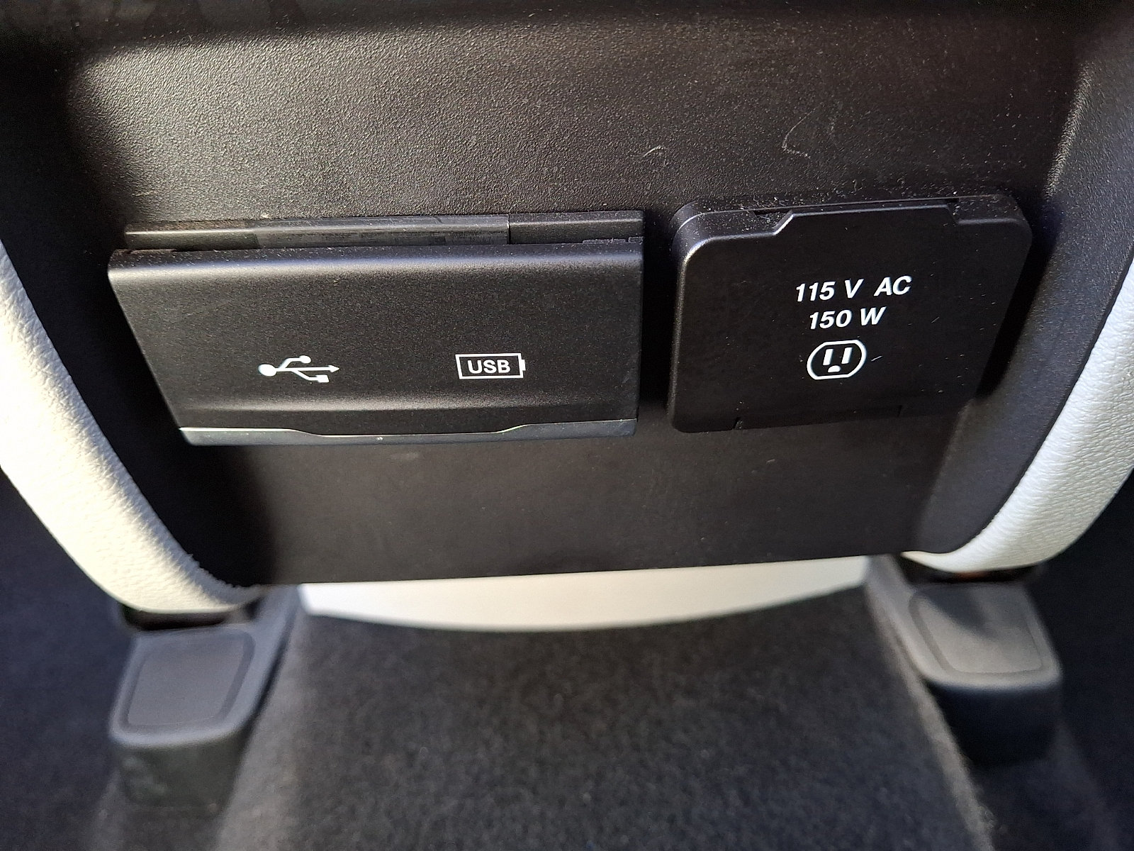 Certified 2020 Jeep Cherokee Limited AWD/4WD image 11