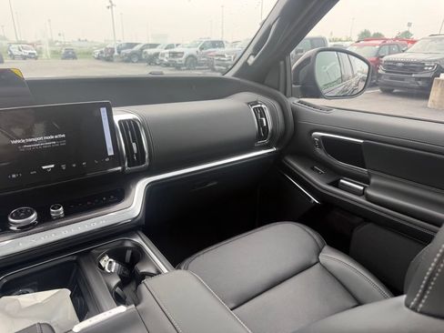 New 2027 Ford Expedition Max Platinum w/ Stealth Performance Package AWD/4WD image 38