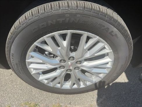 New 2026 GMC Acadia Elevation w/ Elevation Premium Package AWD/4WD image 10