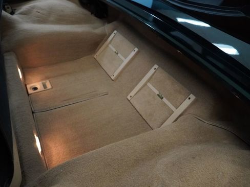 Used 1993 Chevrolet Corvette Convertible RWD image 25