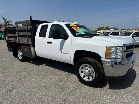 Used 2012 Chevrolet Silverado 3500 W/T image 3