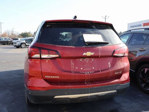 Used 2024 Chevrolet Equinox LT image 13