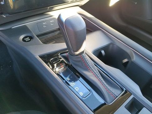 New 2026 Nissan Sentra SR w/ SR Premium Package image 17