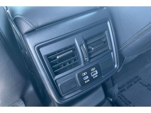 Used 2026 Subaru Outback Premium AWD/4WD image 40