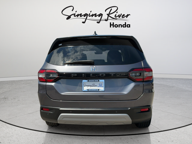 Used 2025 Honda Pilot EX-L image 6