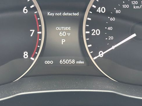 Used 2014 Lexus ES 350 w/ Premium Package FWD image 34