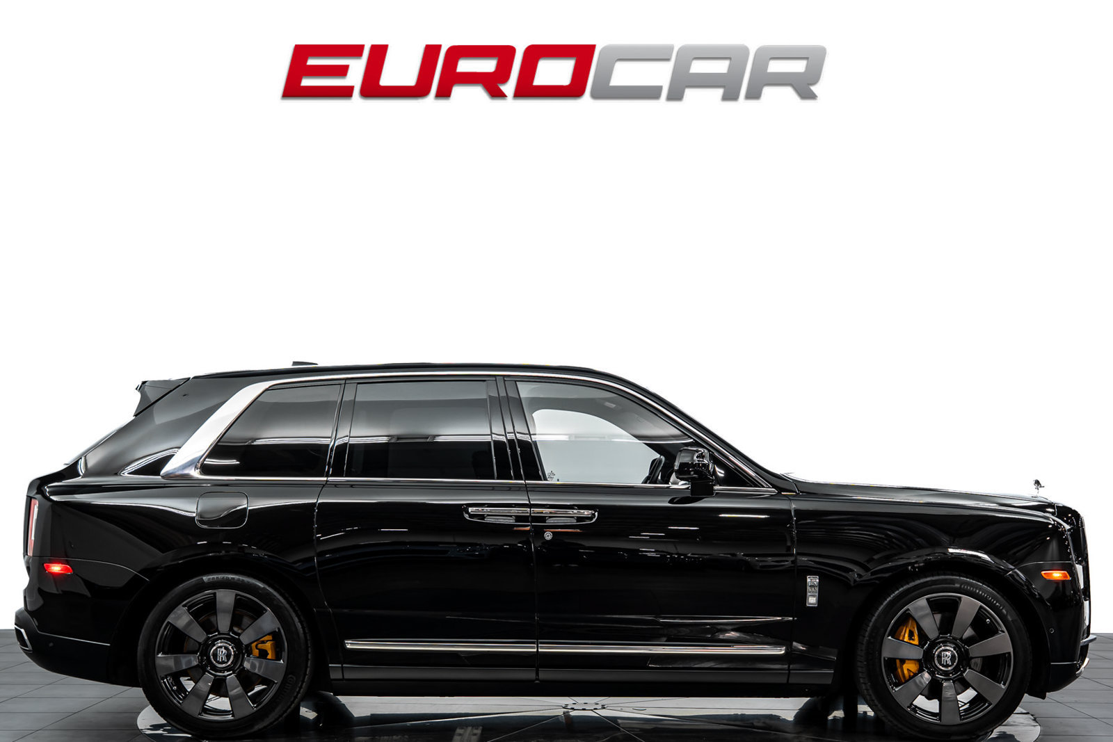 Used 2023 Rolls-Royce Cullinan AWD/4WD image 7