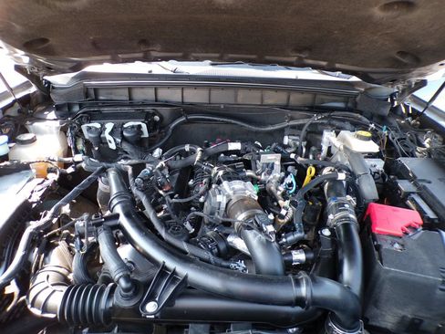 Used 2022 Ford Bronco Outer Banks AWD/4WD image 32
