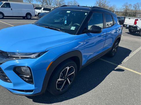 Certified 2023 Chevrolet TrailBlazer RS w/ Sun and Liftgate Package image 6