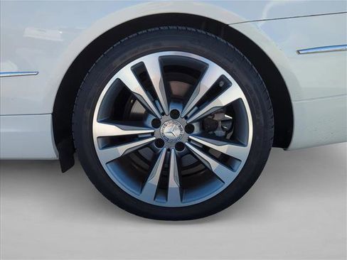 Used 2017 Mercedes-Benz E 400 Cabriolet image 9