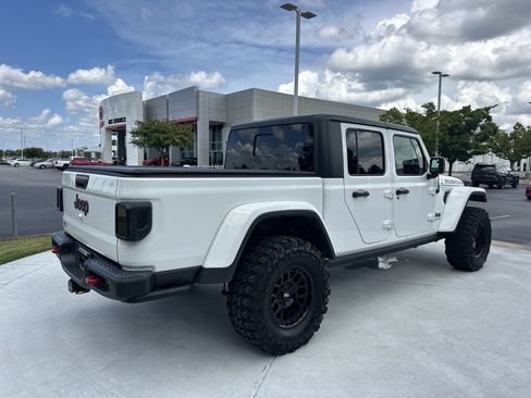 Used 2020 Jeep Gladiator Rubicon AWD/4WD image 10