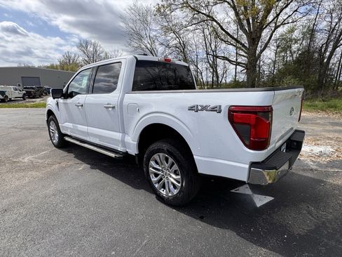New 2026 Ford F150 XLT w/ Equipment Group 302A MID AWD/4WD image 4