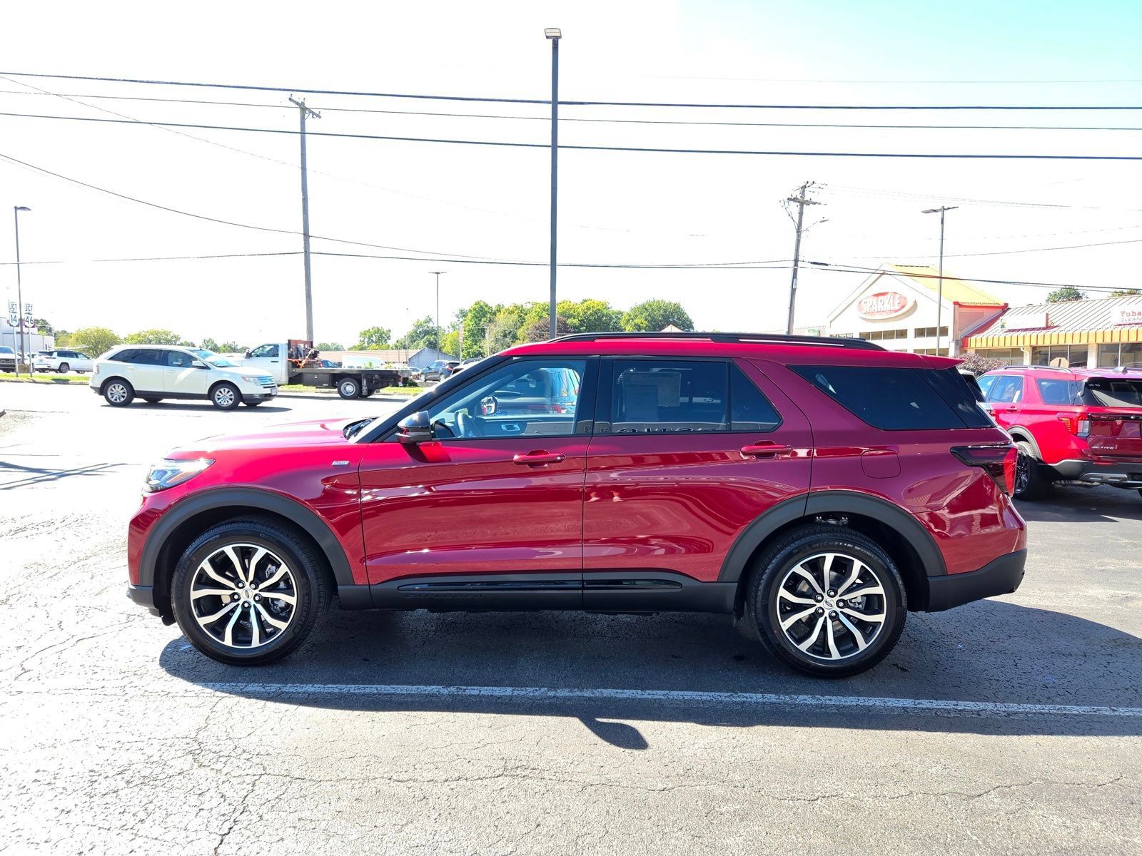 New 2027 Ford Explorer ST-Line AWD/4WD image 6