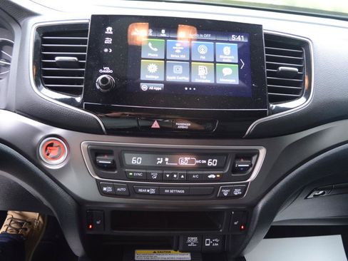 Used 2023 Honda Passport EX-L image 25