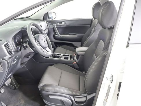 Used 2022 Kia Sportage LX image 26