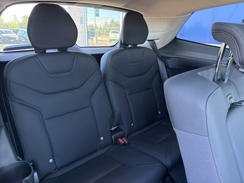 New 2025 Volvo EX90 Ultra image 22