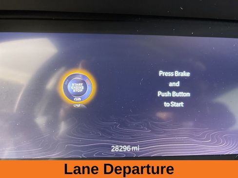 Used 2023 Jeep Grand Cherokee L Laredo image 14