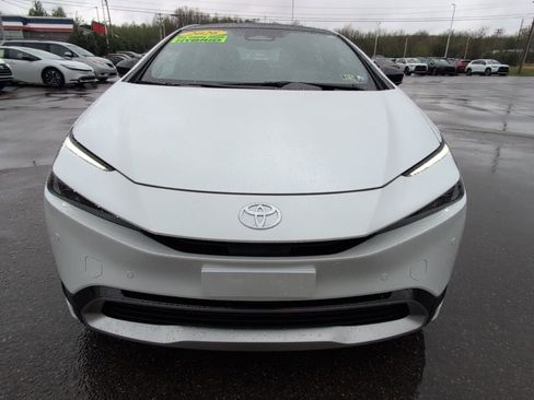 Used 2026 Toyota Prius Plug-In Hybrid w/ Limited Premium Package FWD image 11