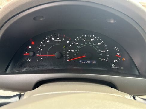 Used 2009 Toyota Camry LE image 35