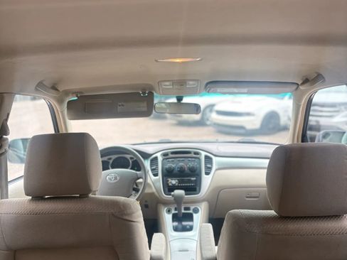 Used 2004 Toyota Highlander 2WD image 29