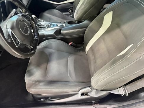 Used 2020 Chevrolet Camaro LT RWD image 20