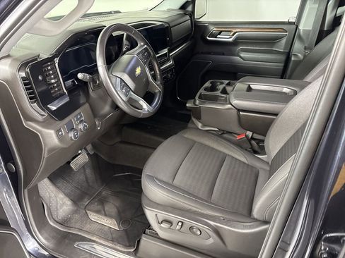 Used 2022 Chevrolet Silverado 1500 LT w/ Protection Package image 22