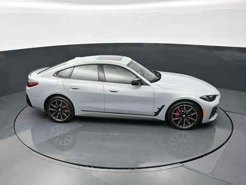 New 2026 BMW i4 eDrive40 w/ M Sport Package RWD image 20
