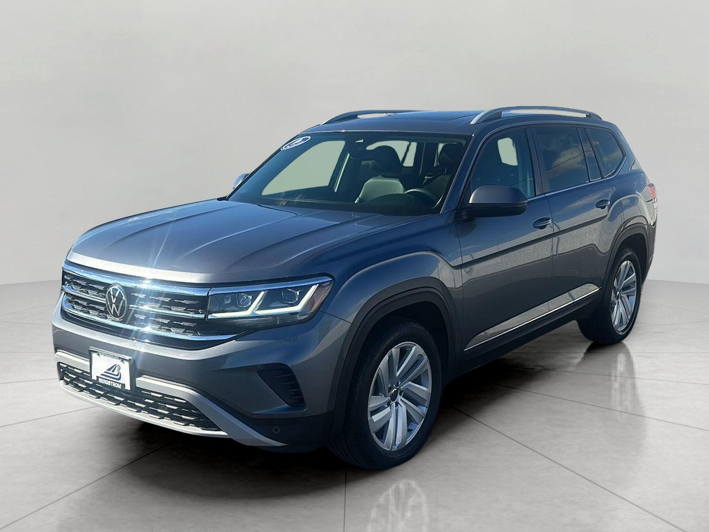 Used 2021 Volkswagen Atlas SEL AWD/4WD image 3