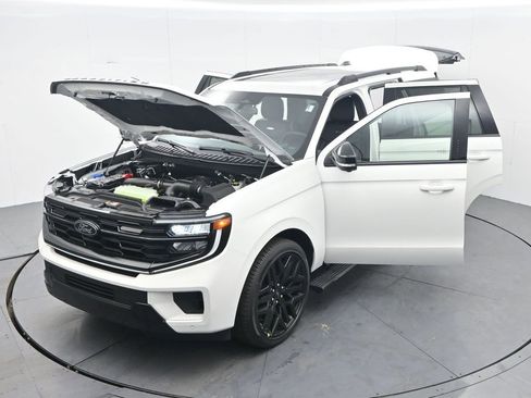 New 2026 Ford Expedition Platinum w/ Stealth Performance Package image 48