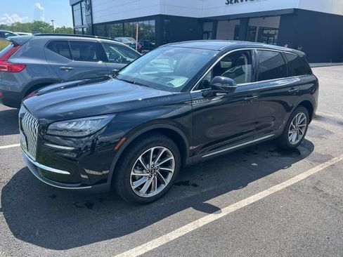 Used 2023 Lincoln Corsair AWD w/ Equipment Group 102A image 1