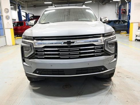 New 2026 Chevrolet Tahoe Premier image 2